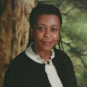 Meet your Posher, Esther